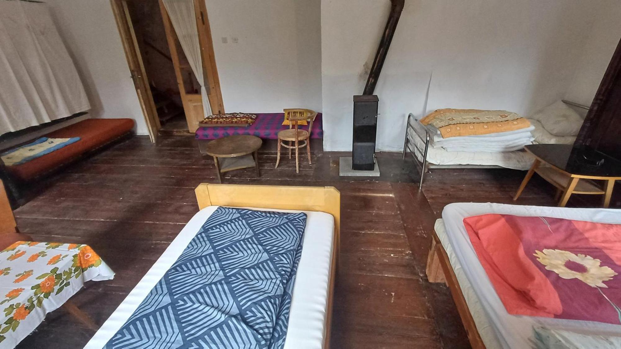 Cesta Hostel Tábor Buitenkant foto
